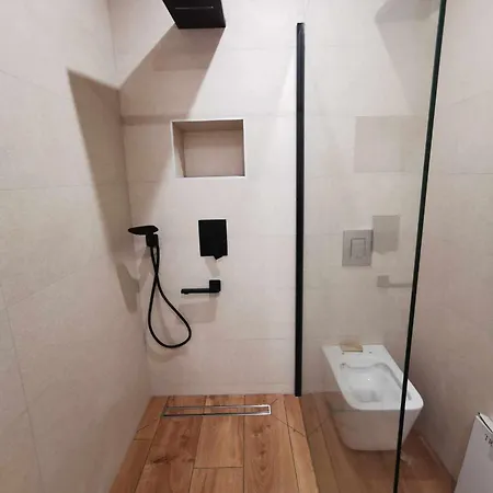 L'etoile Jacuzzi Detente & Confort *