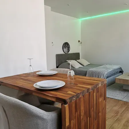 L'etoile Jacuzzi Detente & Confort * Strasbourg