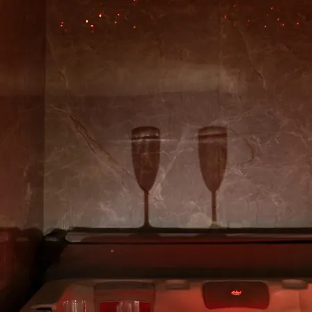 L'etoile Jacuzzi Detente & Confort * Страсбург