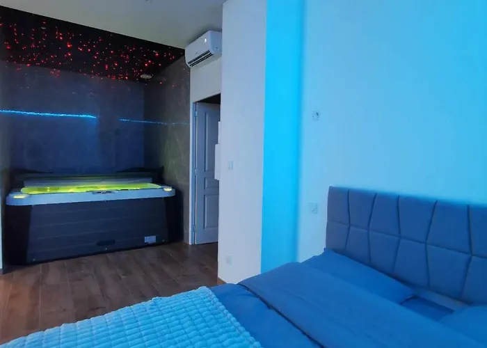 L'etoile Jacuzzi Detente & Confort