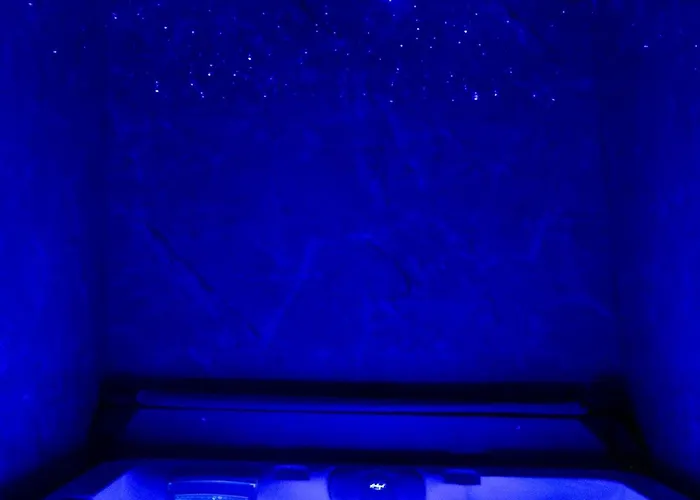 L'etoile Jacuzzi Detente & Confort * Straatsburg