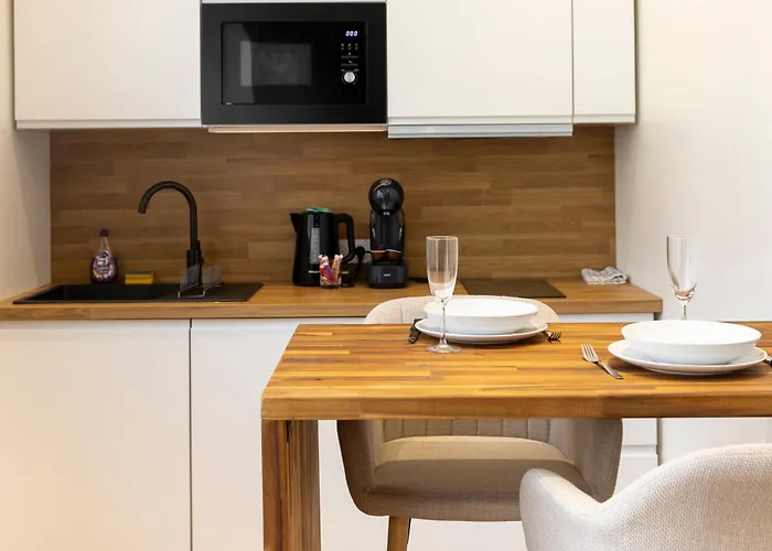 L'etoile Jacuzzi Detente & Confort * Straatsburg