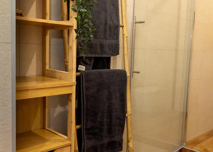 L'etoile Jacuzzi Detente & Confort 公寓 *